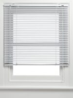 Beyaz Perfore Alüminyum Jaluzi P101