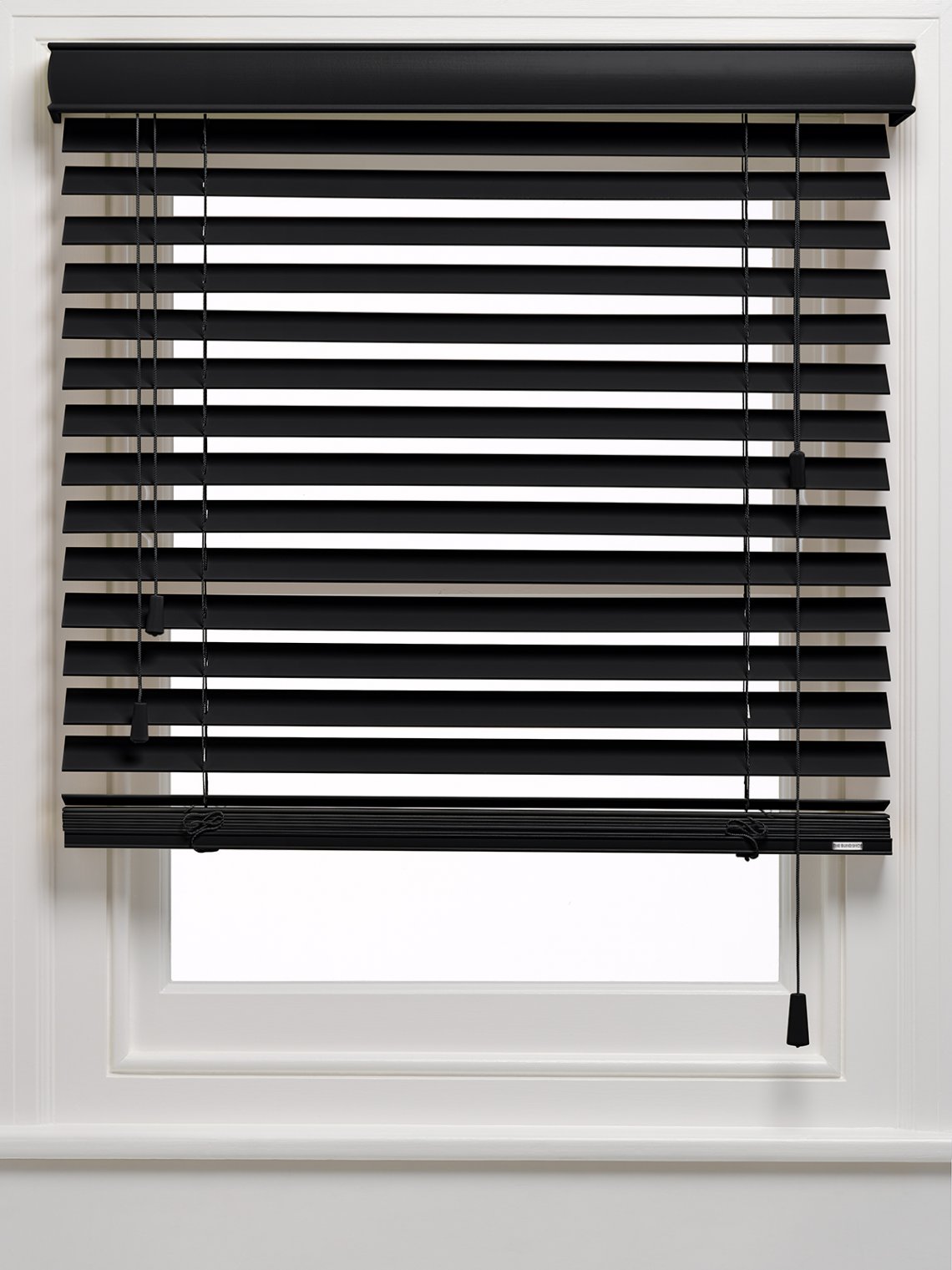 TRU130 50 mm Gece Yarısı Siyahı TruWood Ahşap Jaluzi Perde İp Merdivenli TRU130 - Görsel 1