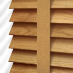 50 mm Light Oak Ahşap Jaluzi Perde İp Merdivenli - Görsel 3